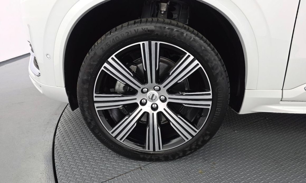 Volvo XC90 B6 Ultra Bright, 2025