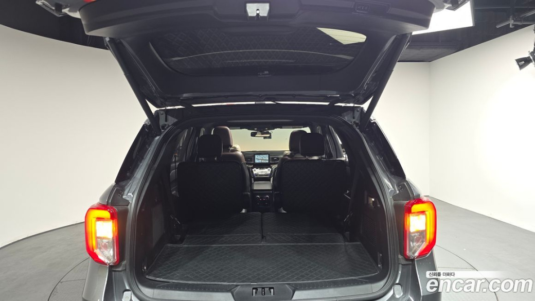 Ford Explorer 3.0 Platinum 4WD, 2021