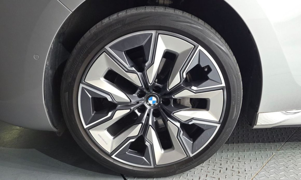 BMW 7-Series 740d xDrive Design Pure Excellence, 2024