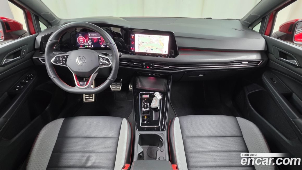 Volkswagen Golf 2.0 GTI, 2024