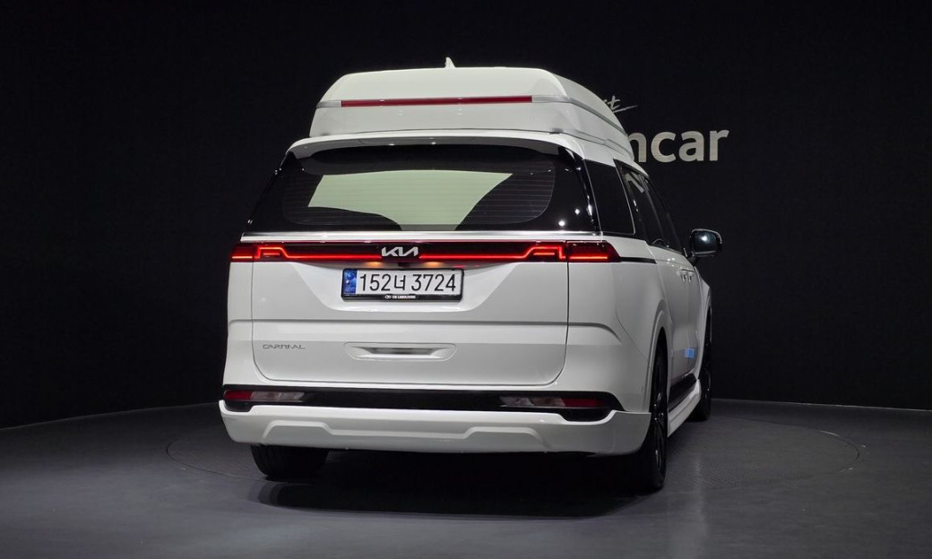 Kia Carnival 9-Seater Hi-Limousine(Special Vehicle), 2023