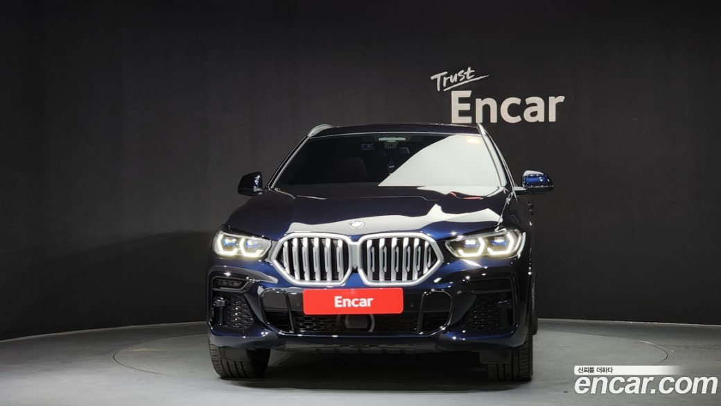 BMW X6 xDrive40i M Sport, 2023