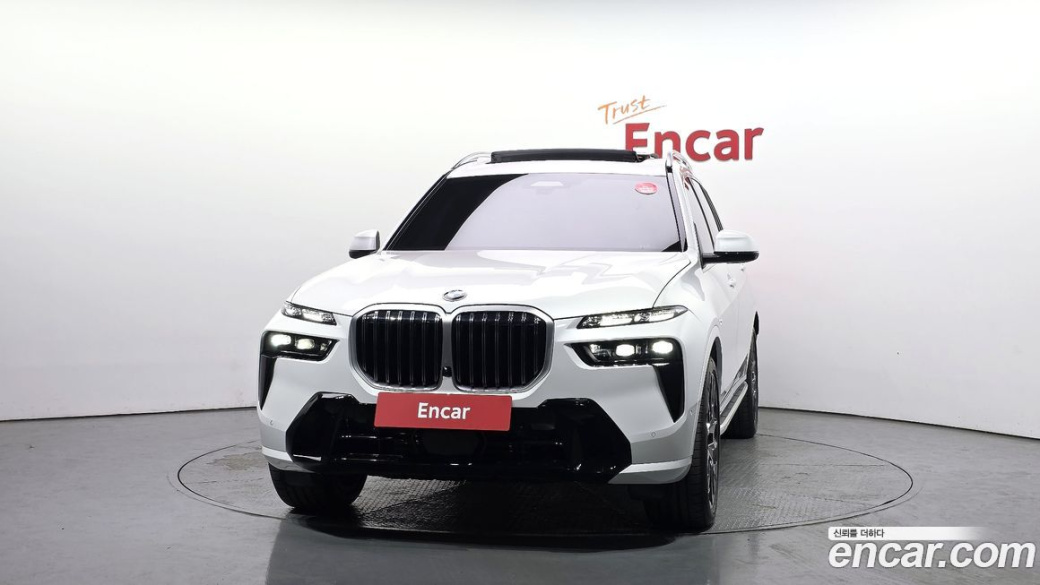 BMW X7 xDrive 40i M Sport 6STR, 2025