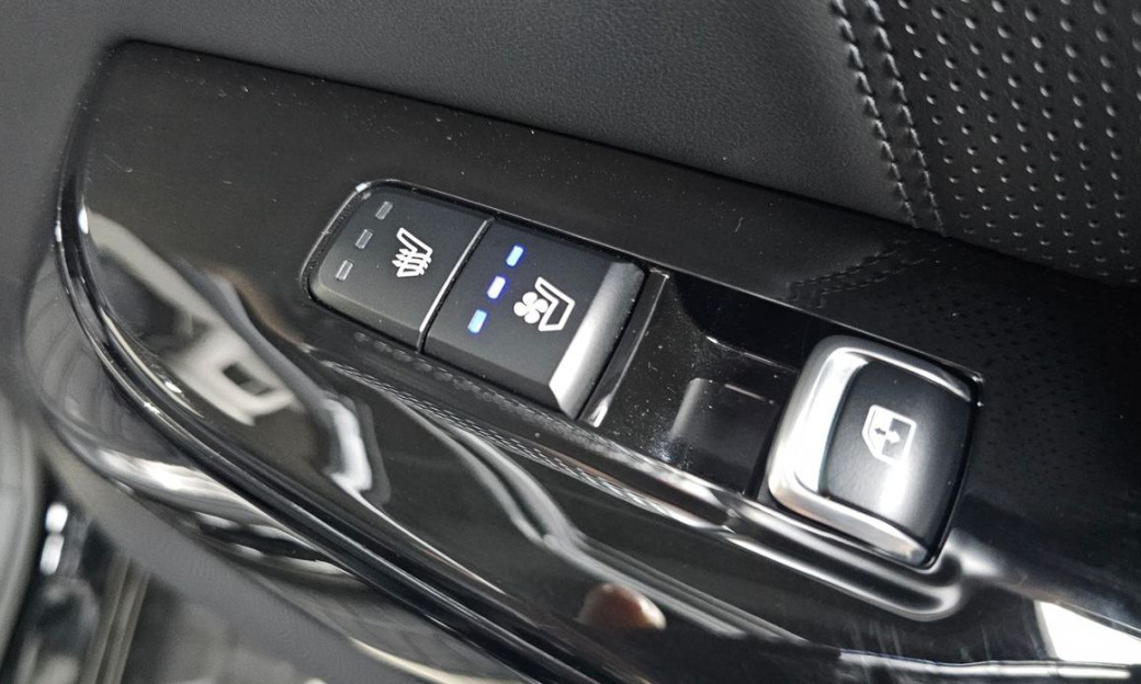 Kia Mohave Diesel 3.0 4WD 6-Seater, 2021