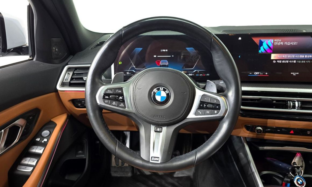 BMW 3-Series 320i M Sport, 2023