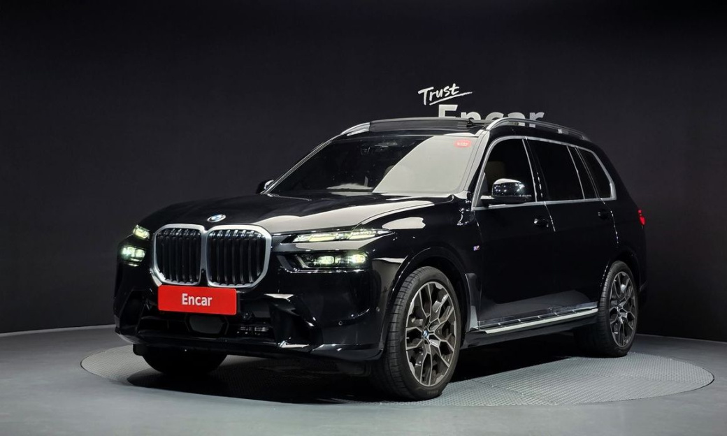 BMW X7 xDrive 40i M Sport 7STR, 2025