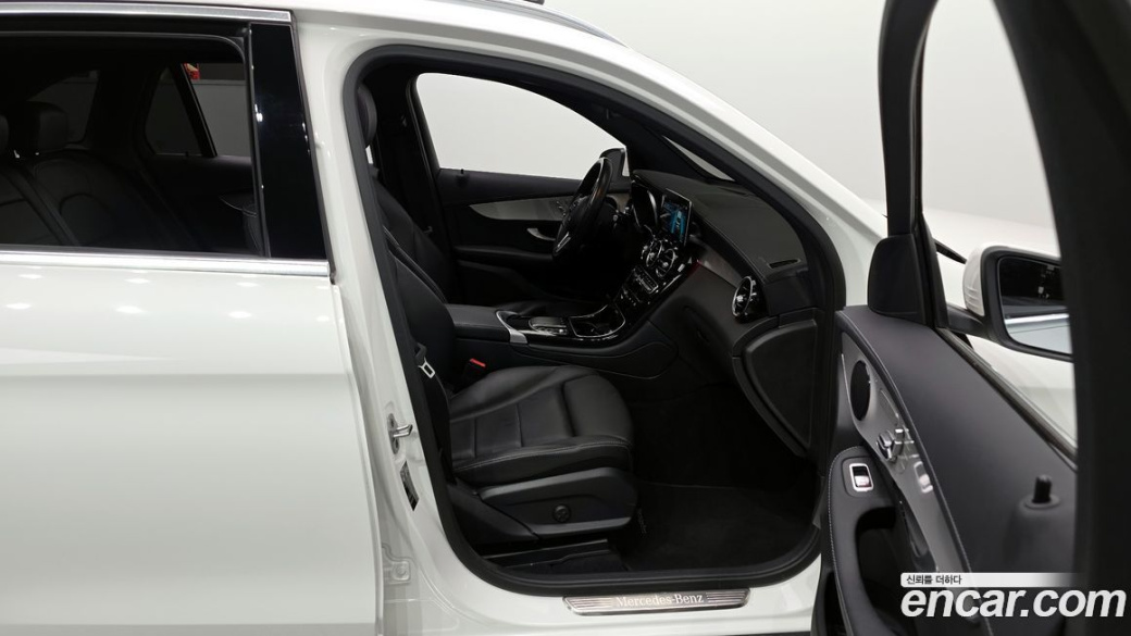 Mercedes-Benz GLC-Class GLC220 d 4MATIC, 2022