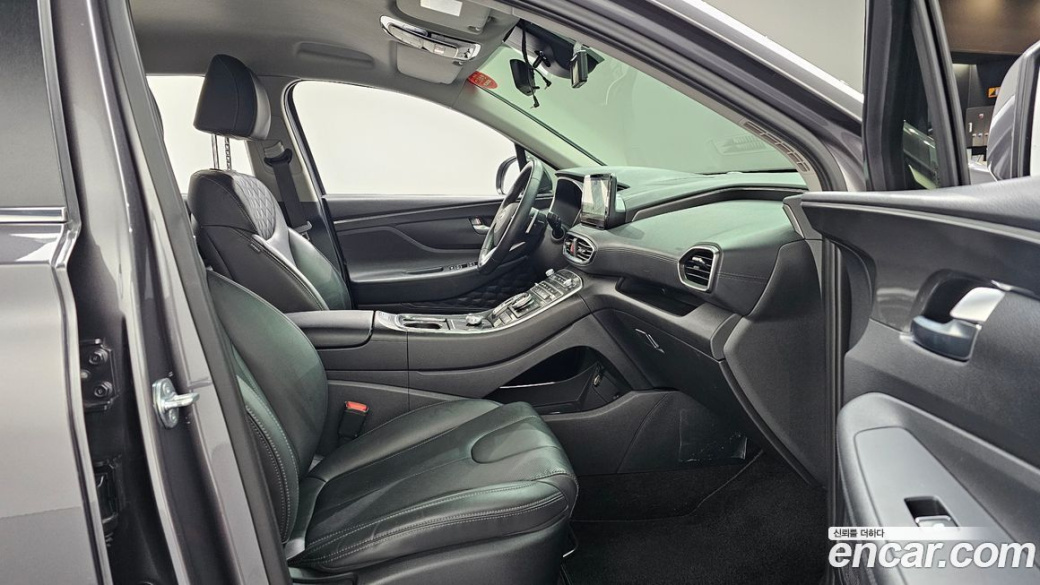 Hyundai Santafe Diesel 2.2 4WD, 2023