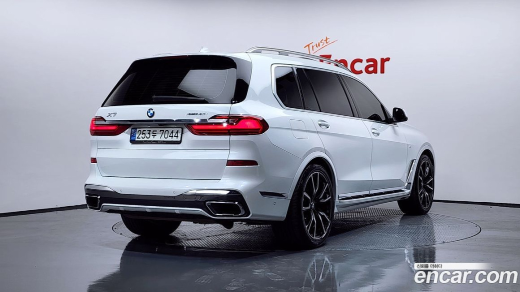 BMW X7 xDrive 40i M Sport 6STR, 2022