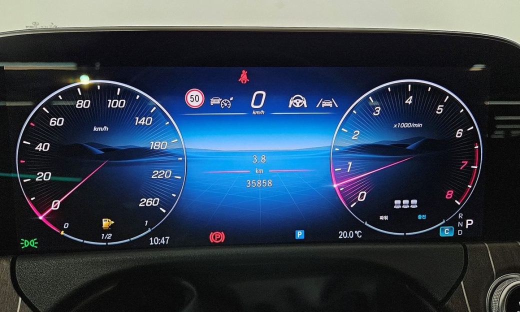 Mercedes-Benz E-Class E300 4MATIC Exclusive, 2024