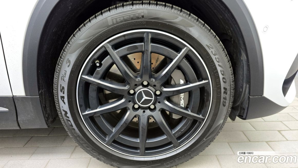 Mercedes-Benz GLA-Class GLA45 AMG 4MATIC+, 2023