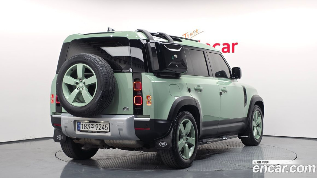 Land Rover Defender 110 D300 75th Edition, 2023