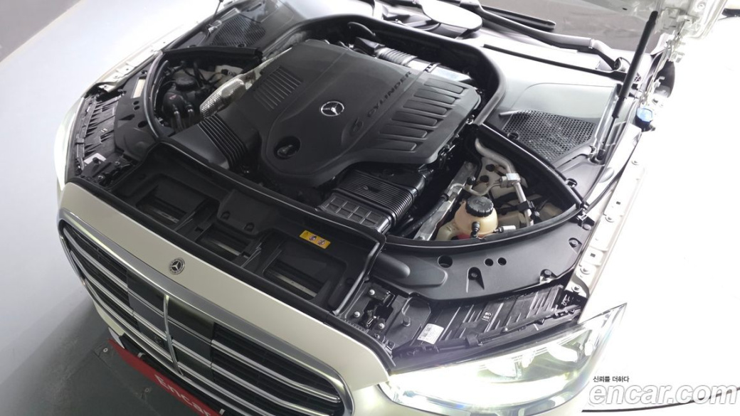 Mercedes-Benz S-Class S450L 4MATIC, 2023