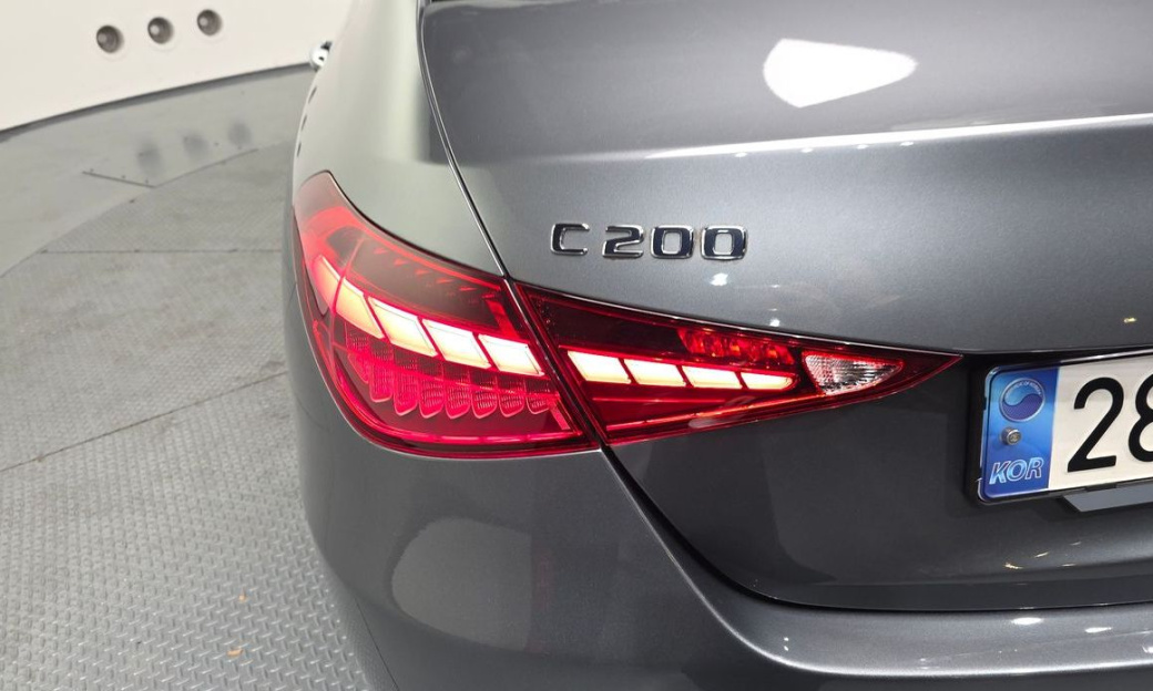 Mercedes-Benz C-Class C200 4MATIC Avantgarde, 2022