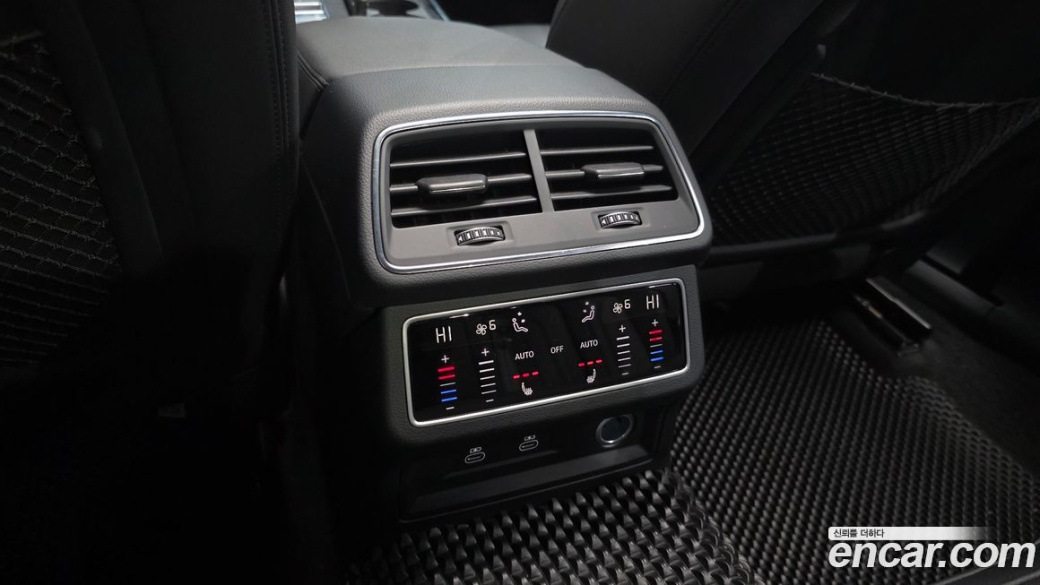 Audi A6 45 TFSI Quattro Premium, 2022