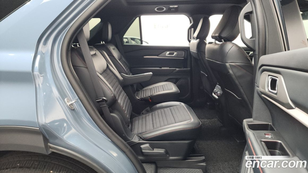 Ford Explorer 2.3 ST-Line 4WD, 2025