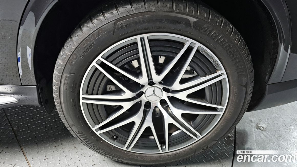Mercedes-Benz GLC-Class AMG GLC43 4MATIC, 2024