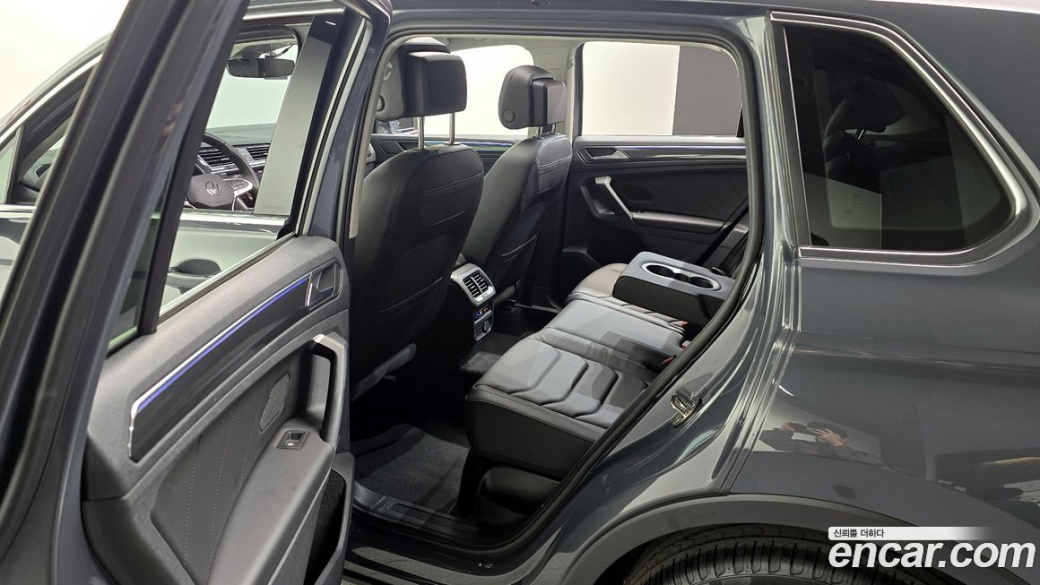 Volkswagen Tiguan 2.0 TDI Prestige, 2024
