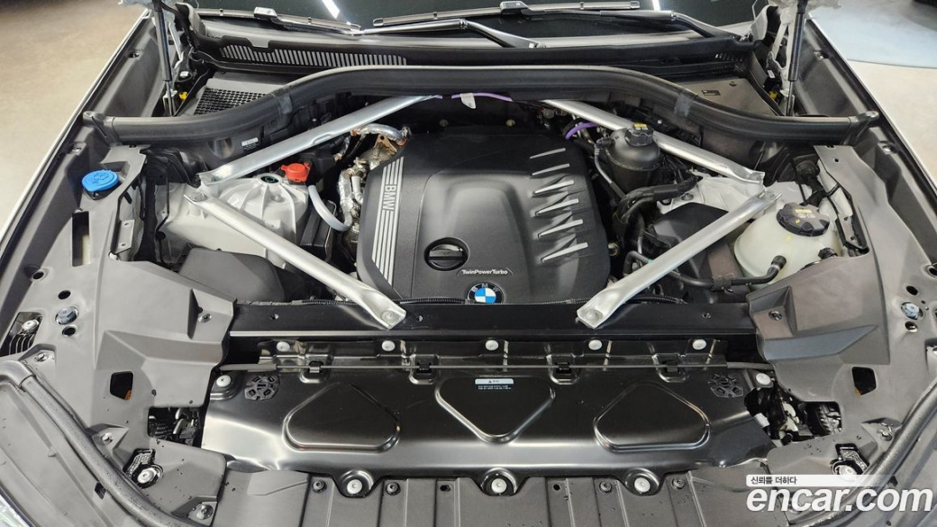 BMW X5 xDrive 30d M Sport, 2022