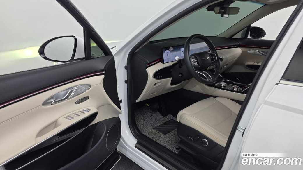 Genesis GV70 2.5T Gasoline 2WD, 2025