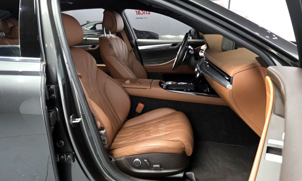 Genesis G80 Gasoline 2.5 Turbo AWD, 2022