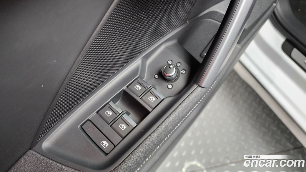 Audi A3 40 TFSI Premium, 2025