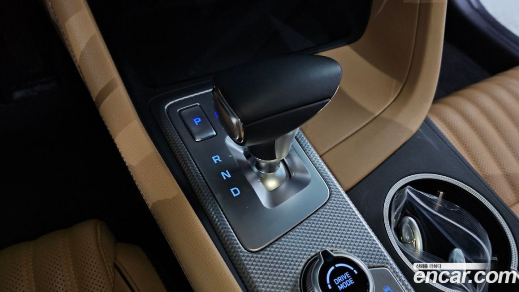 Genesis G70 Gasoline 2.0T 2WD, 2022