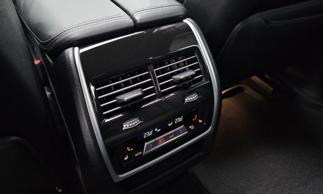 BMW X5 xDrive 40i M Sport, 2023