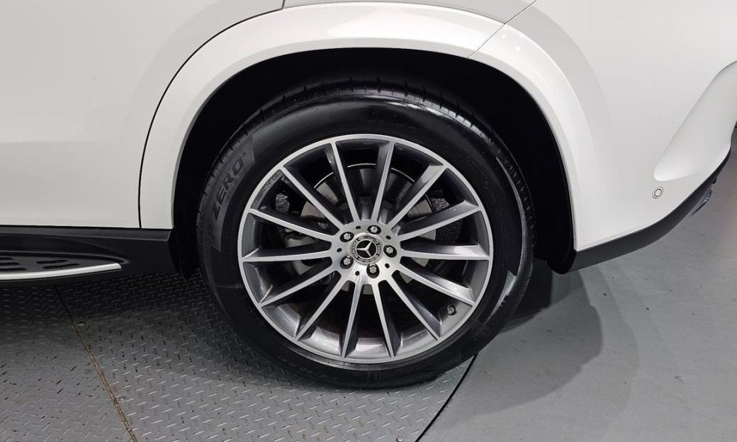 Mercedes-Benz GLE-Class GLE450 4MATIC, 2025