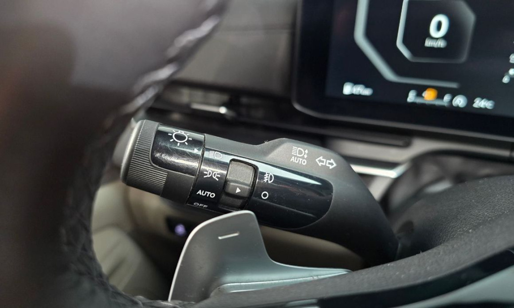 Kia Carnival 9-Seater Noblesse, 2024