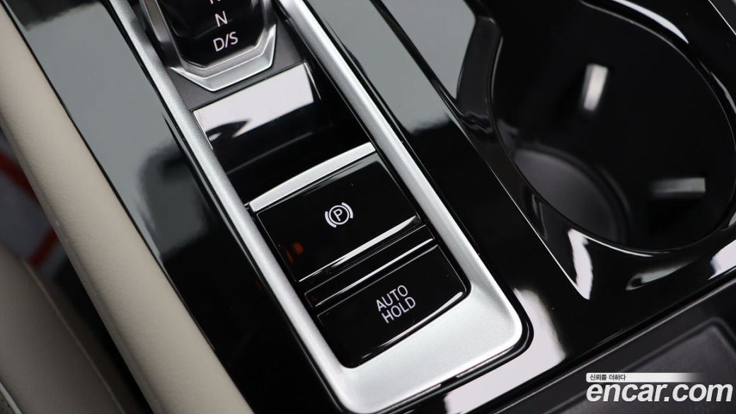 Volkswagen Atlas 2.0 TSI R-LINE 7-Seater, 2025