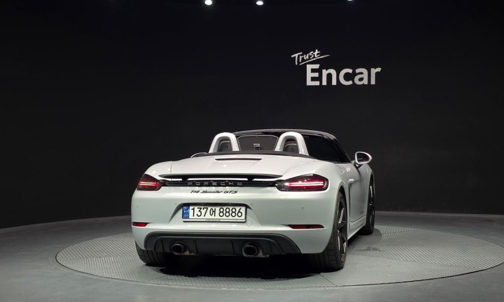 Porsche 718 4.0 GTS, 2024