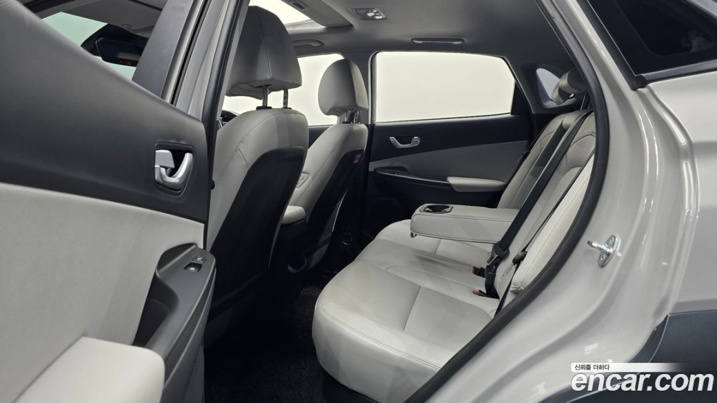 Hyundai Kona Gasoline 2.0 4WD, 2023