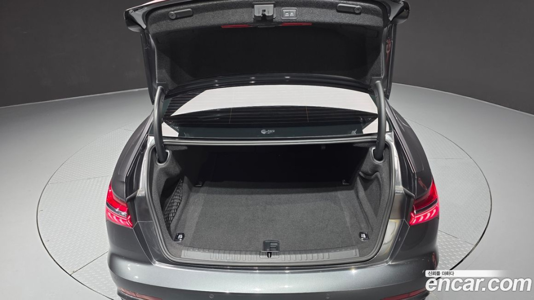 Audi A6 40 TDI Premium, 2022