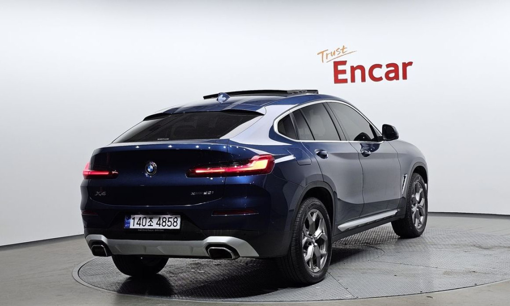 BMW X4 xDrive20i xLine, 2022
