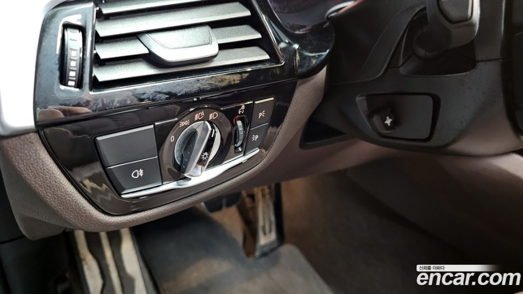 BMW Gran Turismo 630i xDrive M Sport, 2024