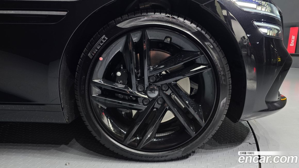 Genesis G80 Gasoline 2.5 Turbo AWD, 2026