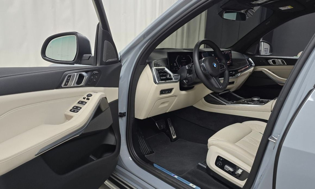 BMW X7 xDrive 40d M Sport 7 STR, 2026