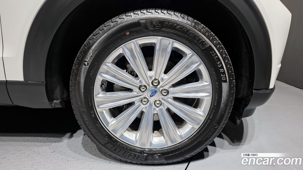 Ford Explorer 2.3 LimIted 4WD, 2022