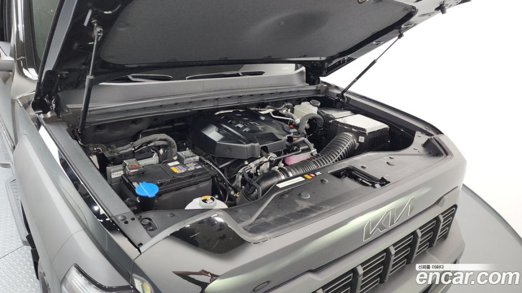 Kia Tasman 2.5T Gasoline 2WD, 2026