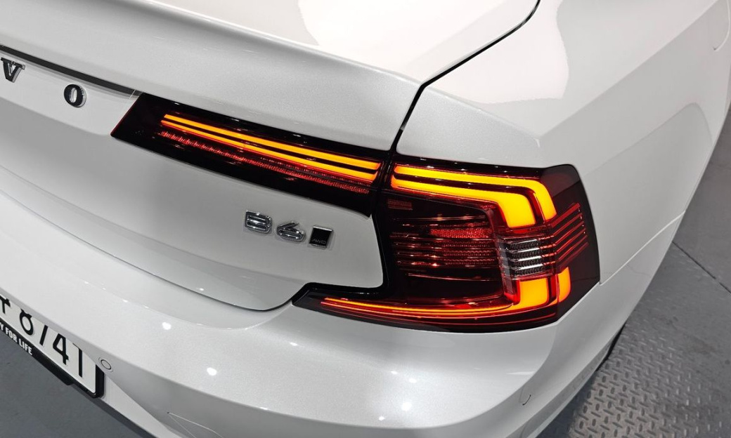 Volvo S90 B6 AWD Ultimate Bright, 2024