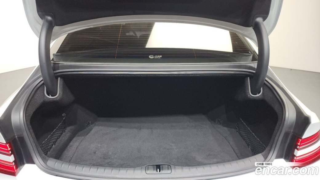Genesis G80 Gasoline 2.5 Turbo 2WD, 2025
