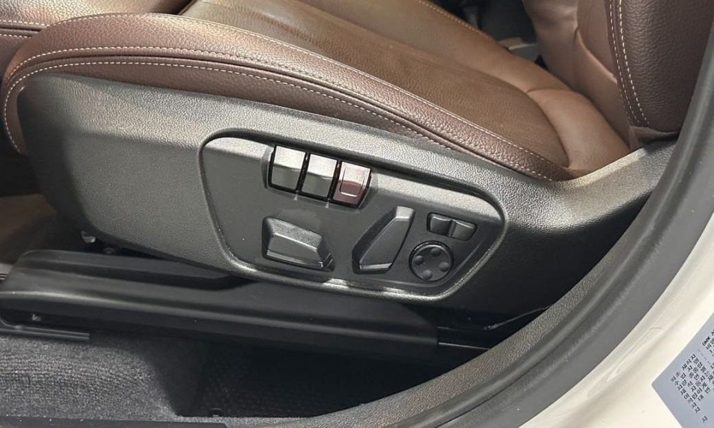 BMW X1 xDrive 20i M Sport, 2022