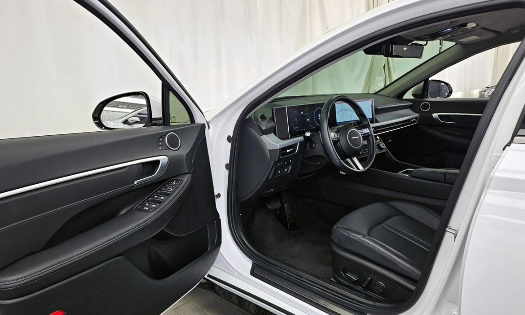 Hyundai Sonata 2.0, 2024