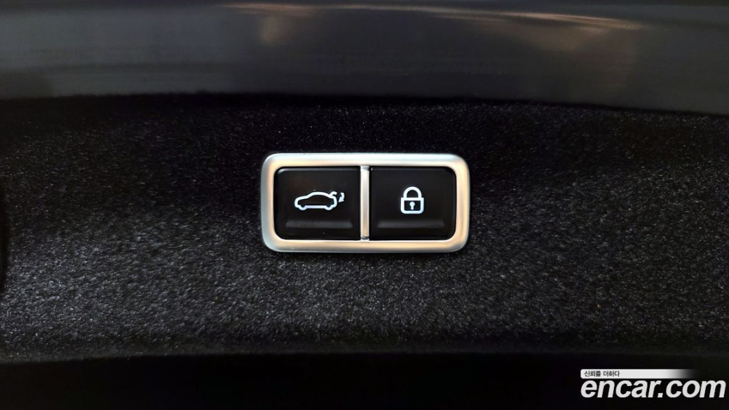 Genesis G80 Gasoline 2.5 Turbo AWD, 2024