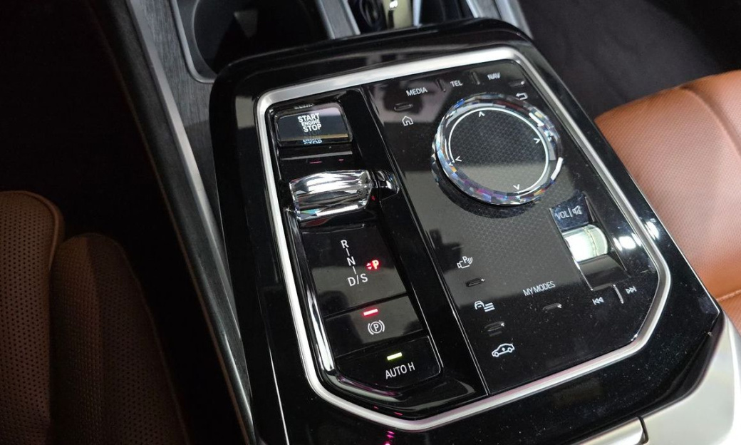 BMW 7-Series 740d xDrive M Sport, 2024