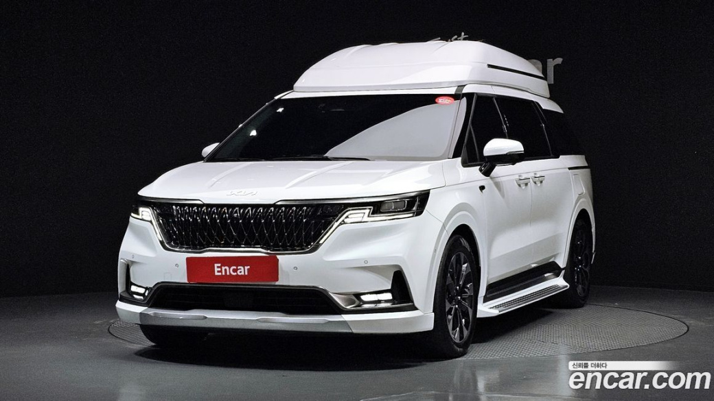 Kia Carnival 7-Seater Hi-Limousine, 2023
