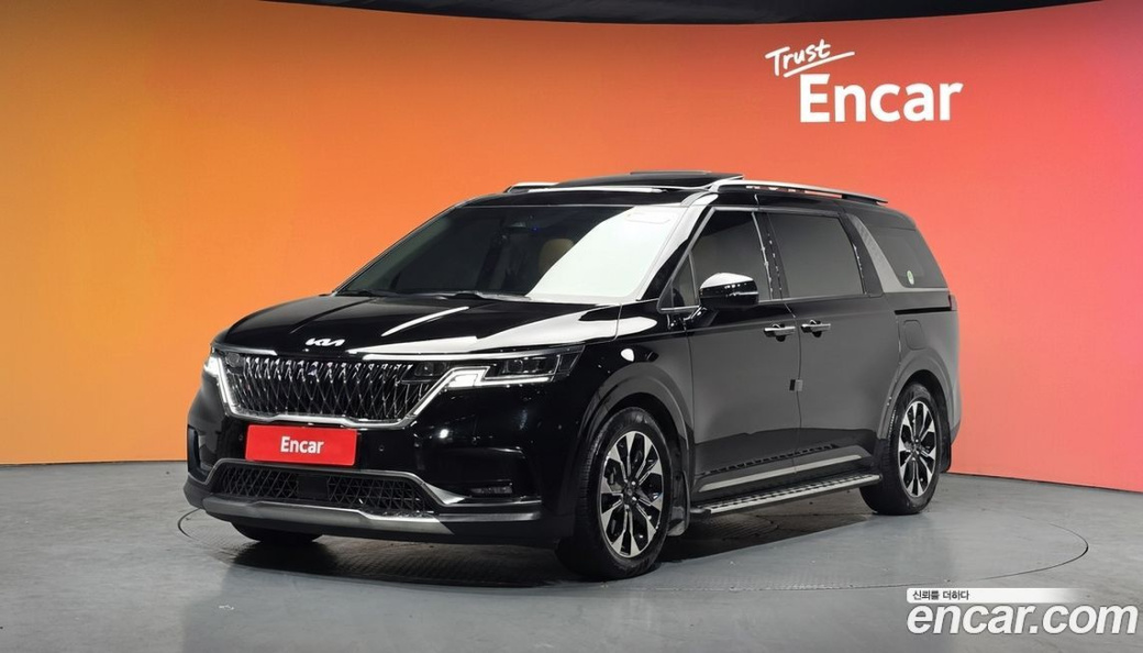 Kia Carnival 9-Seater Signature, 2022