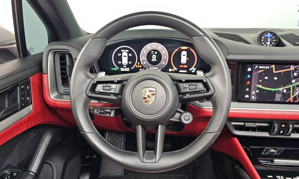 Porsche Cayenne 3.0, 2024
