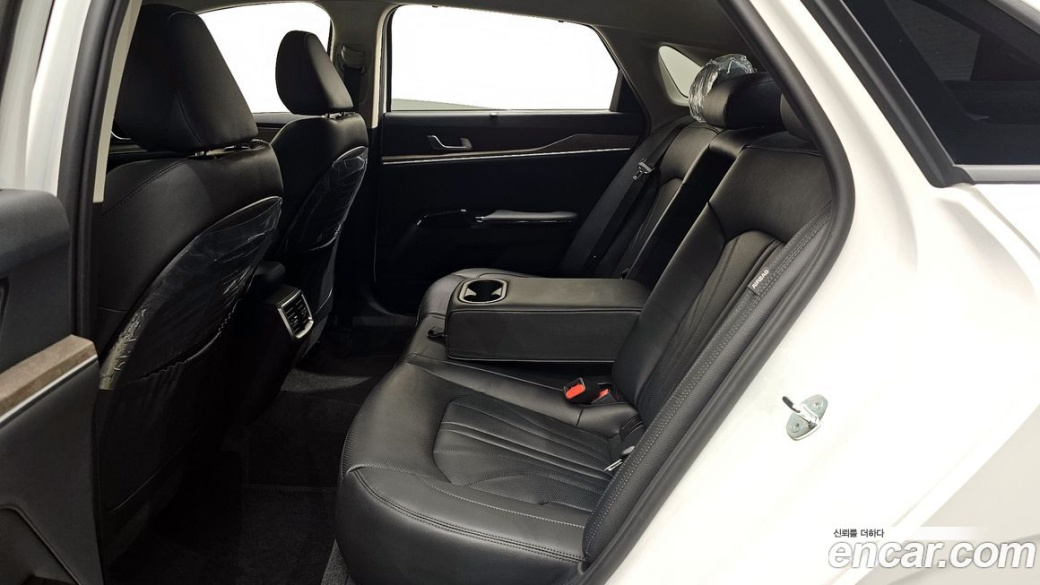 Kia K5 2.0, 2023